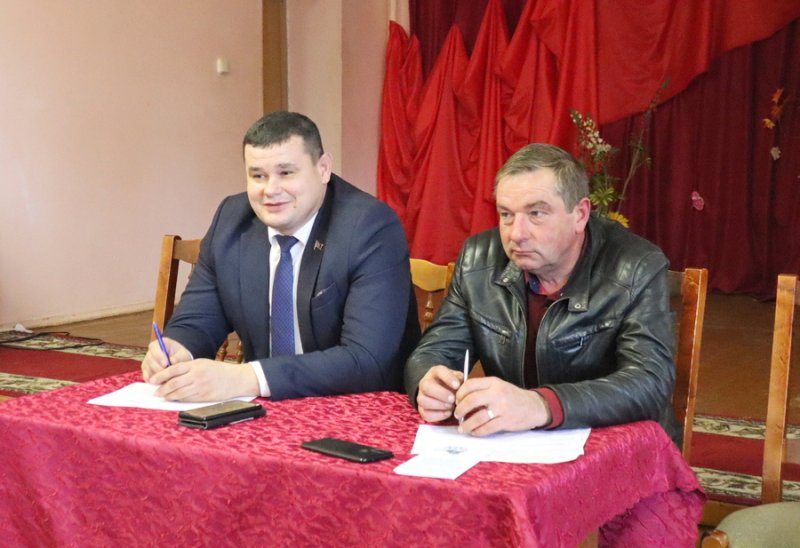 К вопросам безопасности в разных сферах Сельский сход прошел в агрогородке Бородичи